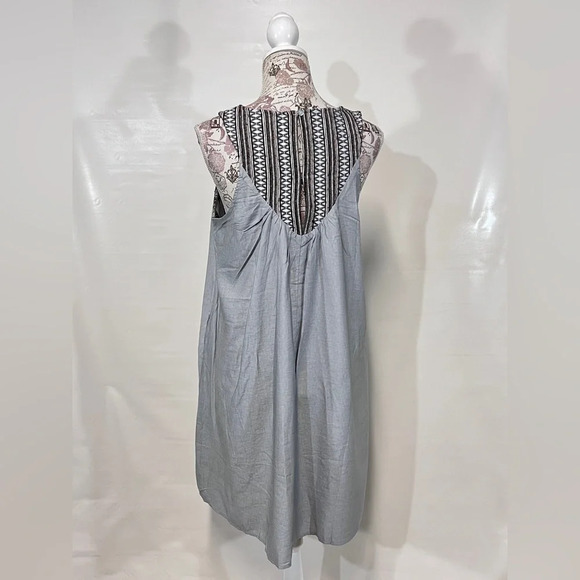 DOE & RAE Light blue Sleeveless embroidered top shift‎ dress size L. - Picture 8 of 14